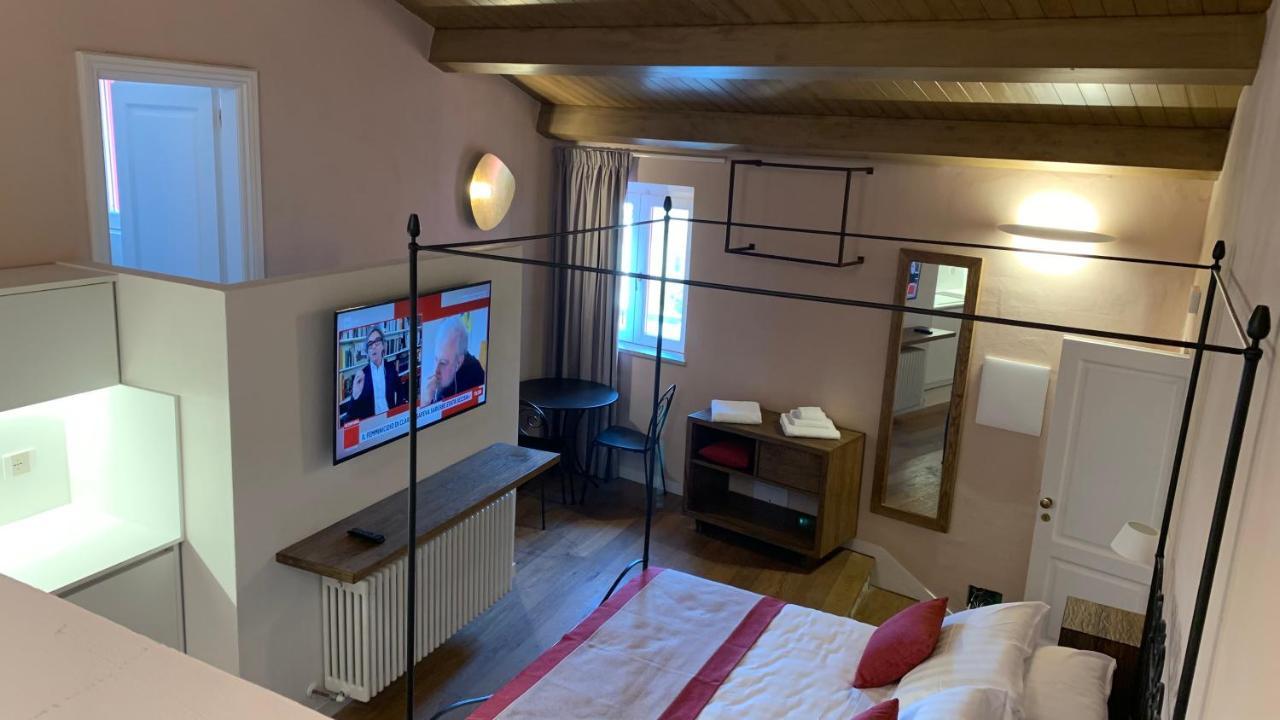 Dimora Del Leone Gaeta B&B 외부 사진