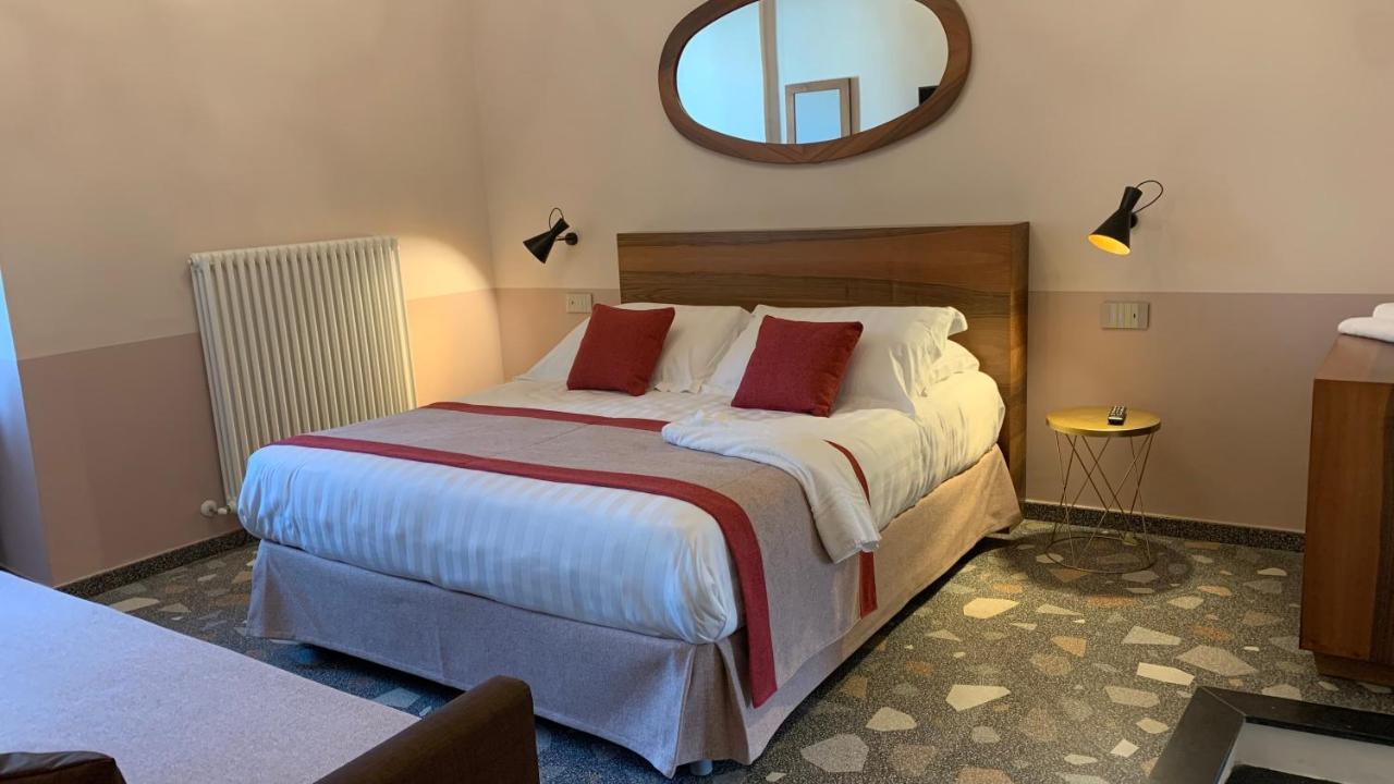 Dimora Del Leone Gaeta B&B 외부 사진