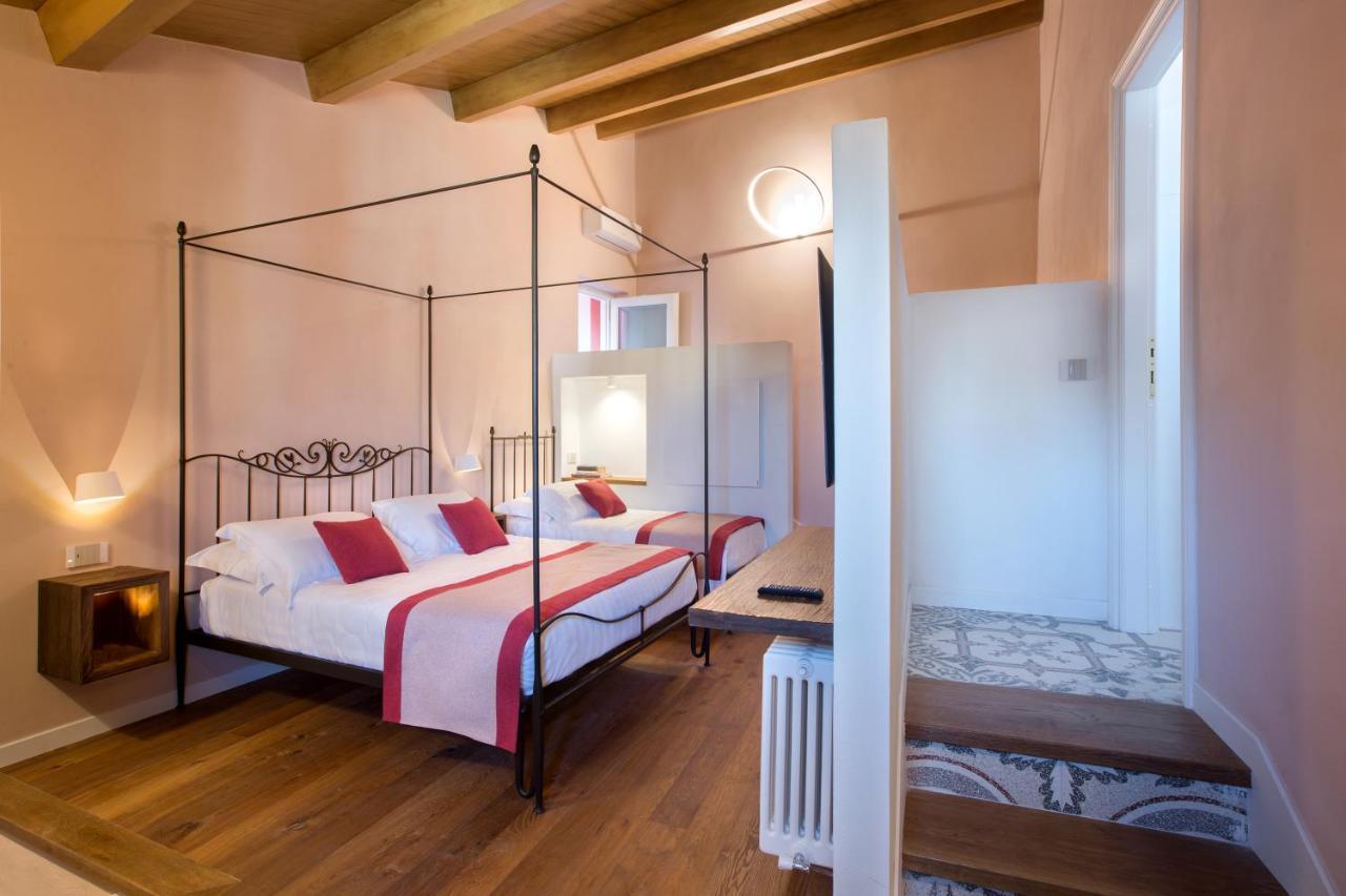Dimora Del Leone Gaeta B&B 외부 사진